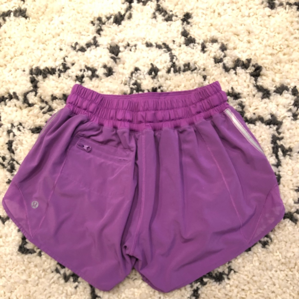 Lululemon Hotty Hot Long Size 4